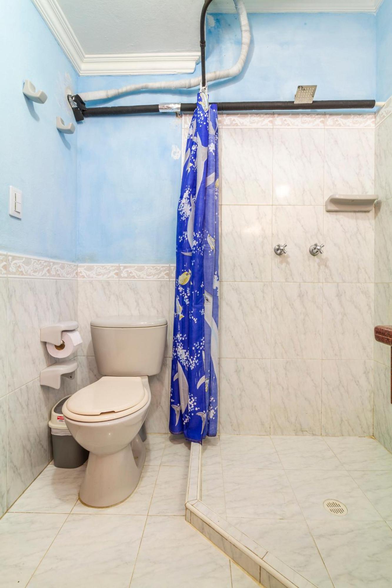Hostal Cartagonova - Habitaciones Privadas Y Amplias Cerca A Zonas Turisticas Cartagena Екстериор снимка