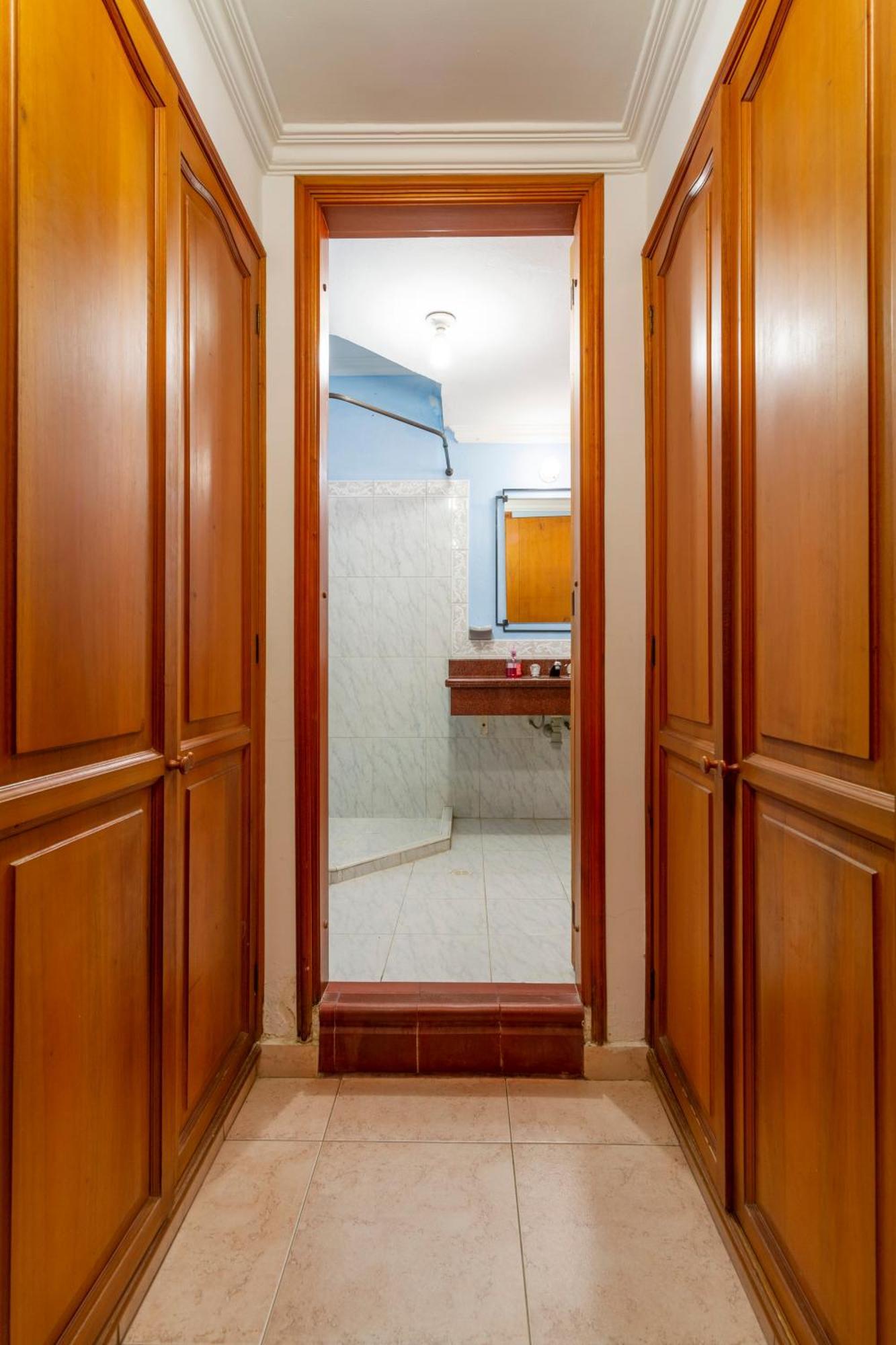 Hostal Cartagonova - Habitaciones Privadas Y Amplias Cerca A Zonas Turisticas Cartagena Екстериор снимка