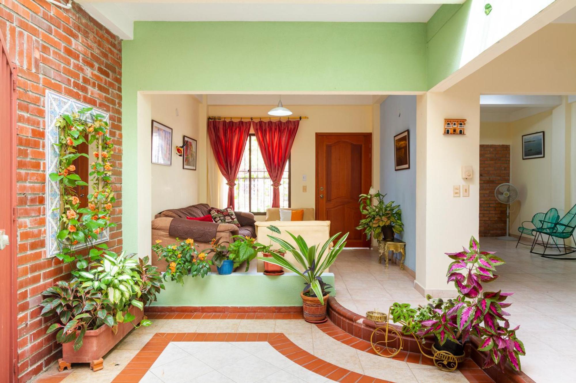 Hostal Cartagonova - Habitaciones Privadas Y Amplias Cerca A Zonas Turisticas Cartagena Екстериор снимка